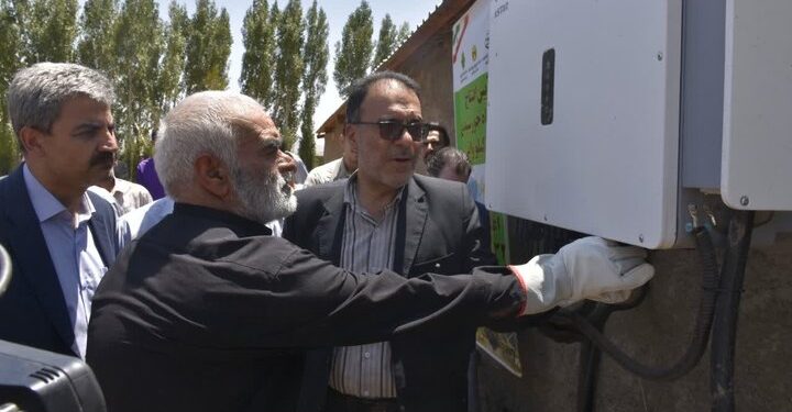 توسعه نیروگاه خورشیدی چاه آب کشاورزی