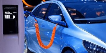 خودروی برقی؛ منبع سیار برق اضطراری در آینده برق ایران