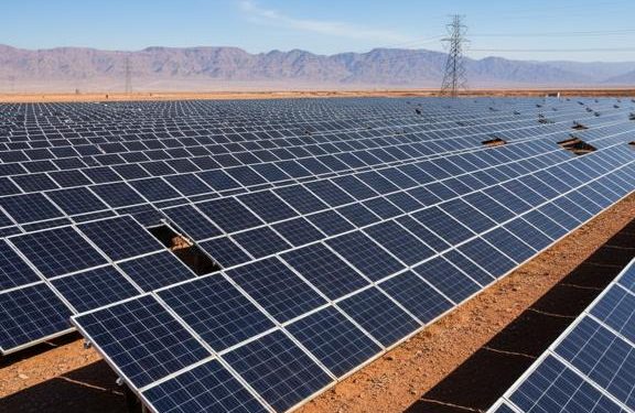 توسعه نیروگاه خورشیدی انشعابی؛ مسیر تازه ایران برای جبران ناترازی انرژی